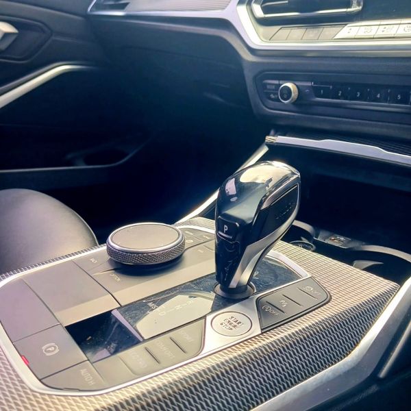 2021-BMW-3-Series-320i-M-Sport image:15