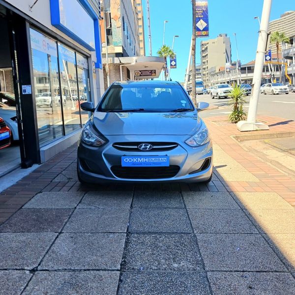 2019-Hyundai-Accent-16-GL-Motion image:1