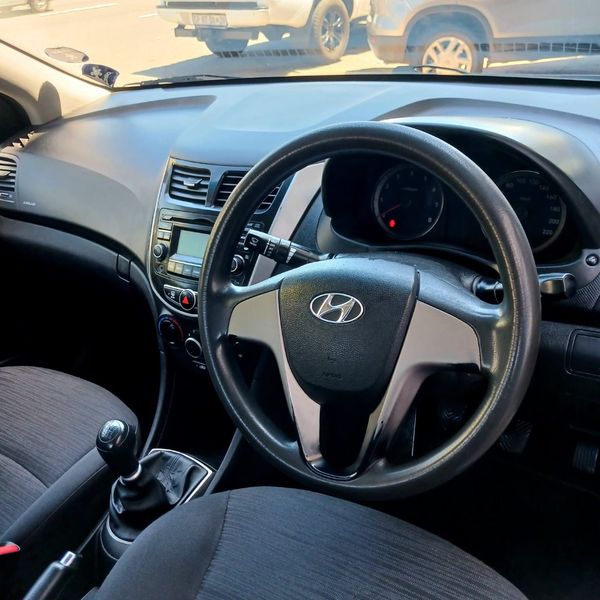 2019-Hyundai-Accent-16-GL-Motion image:8