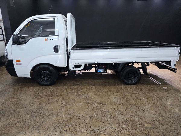2010-Kia-K-Series-Pick-Up-K-2700-Workhorse-Single-Cab image:1