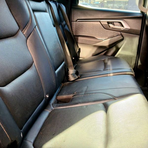 2023-Isuzu-D-Max-19-DDI-HR-LS-Double-Cab image:11