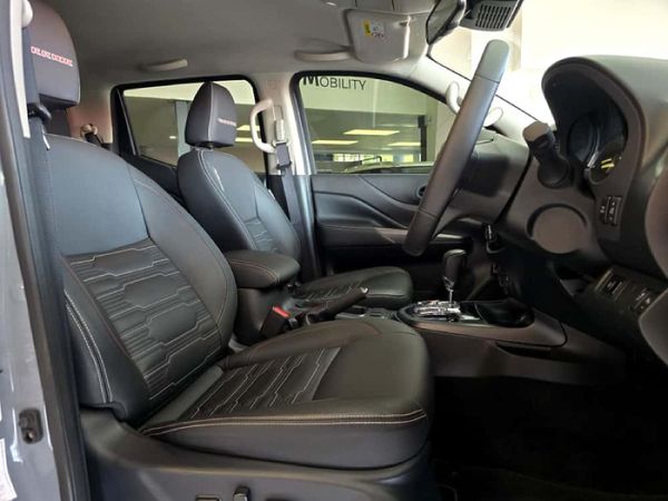 2025-Nissan-Navara-25DDTi-PRO-4X-Warrior-4x4-Double-Cab-Auto image:1