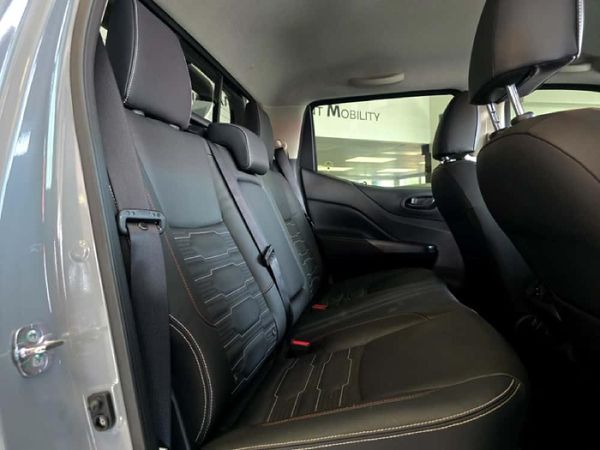 2025-Nissan-Navara-25DDTi-PRO-4X-Warrior-4x4-Double-Cab-Auto image:22
