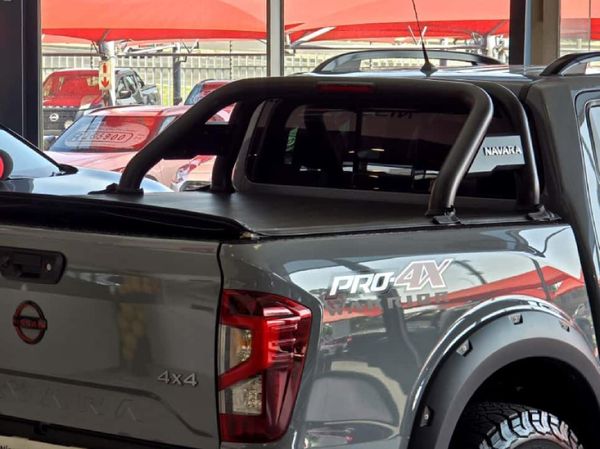 2025-Nissan-Navara-25DDTi-PRO-4X-Warrior-4x4-Double-Cab-Auto image:5