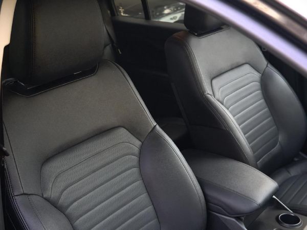 2026-Ford-Everest-20D-Bi-Turbo-Sport-Auto image:15