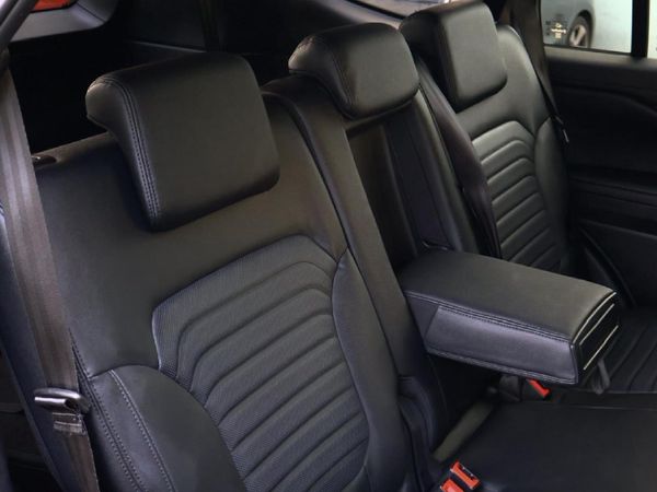2026-Ford-Everest-20D-Bi-Turbo-Sport-Auto image:19