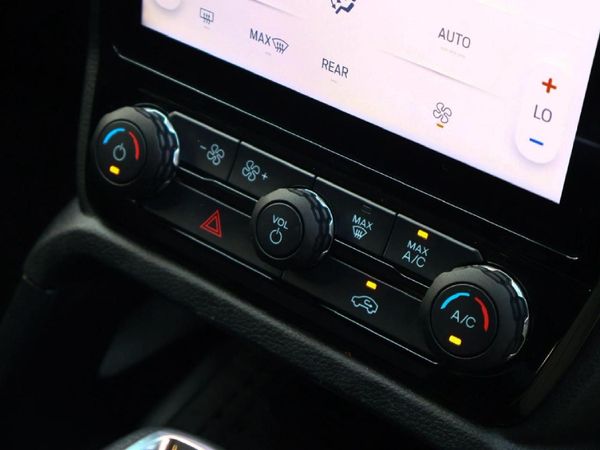 2026-Ford-Everest-20D-Bi-Turbo-Sport-Auto image:20
