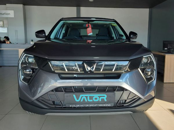 2026-Mahindra-XUV-3XO-12T-MX3-Auto image:2