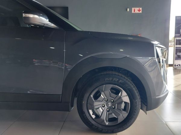 2026-Mahindra-XUV-3XO-12T-MX3-Auto image:5