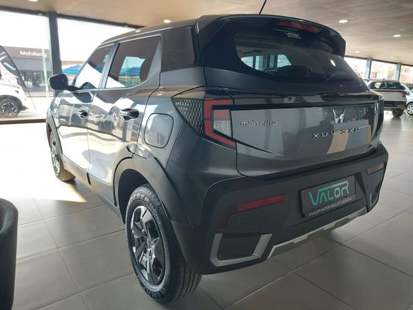 2026-Mahindra-XUV-3XO-12T-MX3-Auto image:6