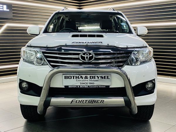 2013-Toyota-Fortuner-25-D-4D-Raised-Body-Auto image:1