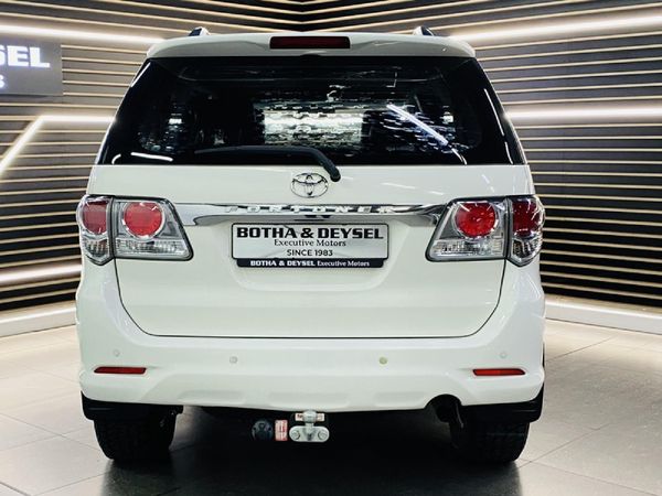 2013-Toyota-Fortuner-25-D-4D-Raised-Body-Auto image:7