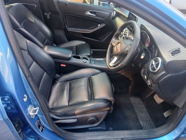 2016-Mercedes-Benz-A-Class-A-200d-Style image:4