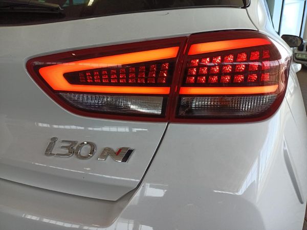 2023-Hyundai-i30-N-20-TGDi-DCT image:12