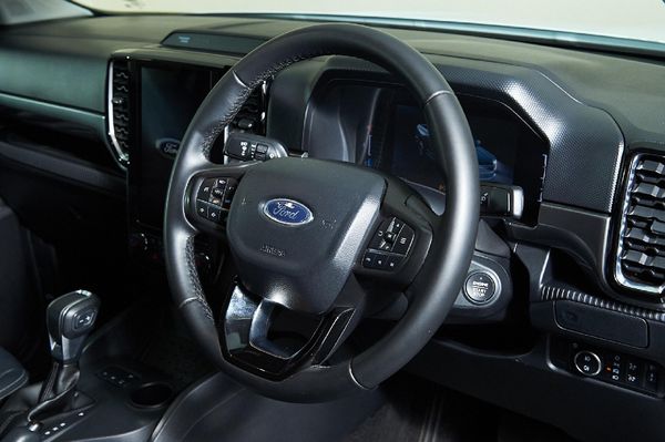 2025-Ford-Ranger-20D-Bi-Turbo-XLT-HR-Double-Cab-Auto image:8