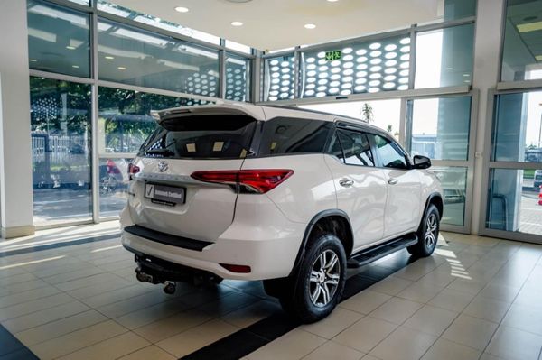 2021-Toyota-Fortuner-24-GD-6-Raised-Body-Auto image:5