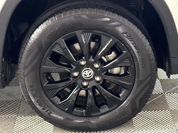 2023-Toyota-Urban-Cruiser-15-Xs-Auto image:4
