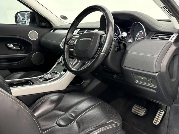 2014-Land-Rover-Range-Rover-Evoque-20-Si4-Dynamic image:9