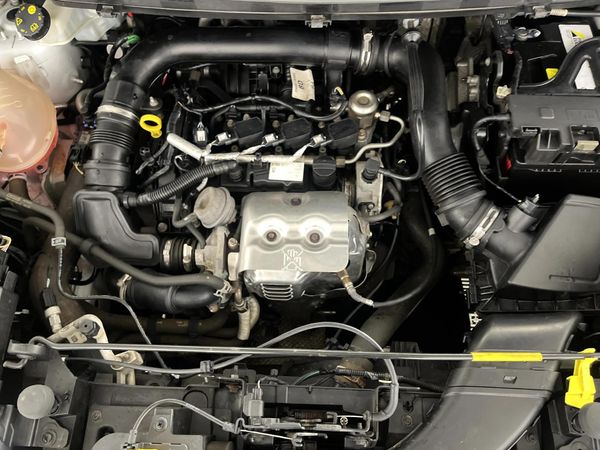 2019-Ford-EcoSport-10-EcoBoost-Trend image:12