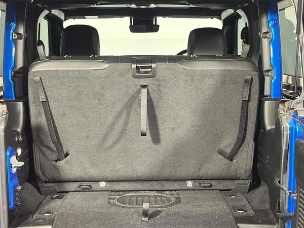 2024-Jeep-Wrangler-36-V6-Rubicon-2-dr image:9