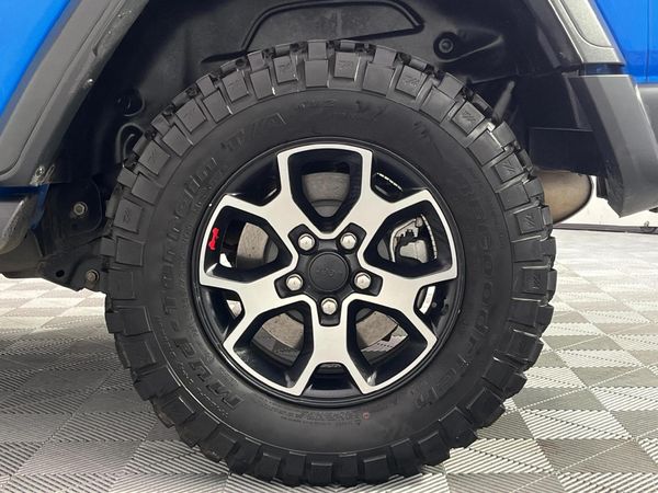 2024-Jeep-Wrangler-36-V6-Rubicon-2-dr image:4