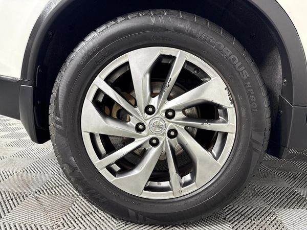 2015-Nissan-X-Trail-16-dCi-SE-4x4 image:7