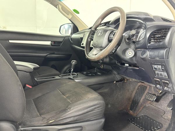 2021-Toyota-Hilux-24-GD-6-Raider-4x4-Auto-Single-Cab image:7