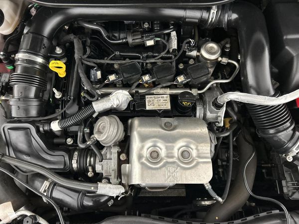 2019-Ford-Fiesta-10-EcoBoost-Titanium-Auto-5-dr image:13