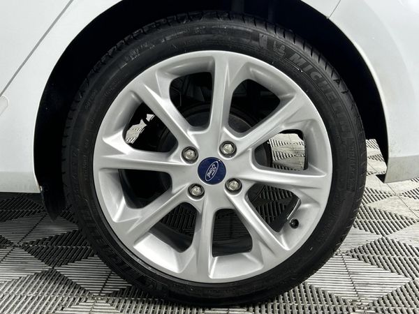 2019-Ford-Fiesta-10-EcoBoost-Titanium-Auto-5-dr image:6