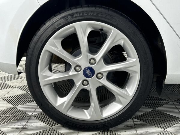 2019-Ford-Fiesta-10-EcoBoost-Titanium-Auto-5-dr image:7
