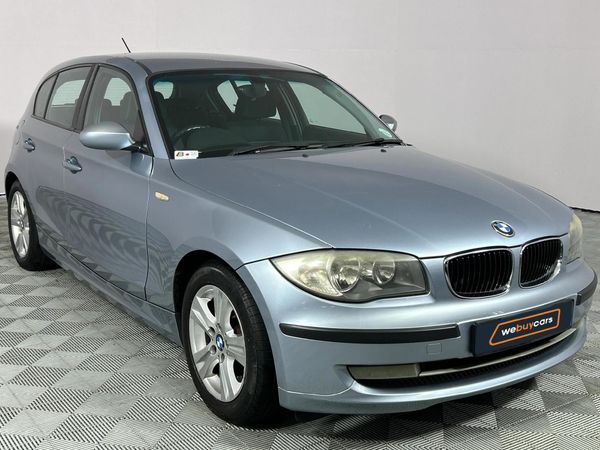 2009-BMW-1-Series-116i-5-dr image:16