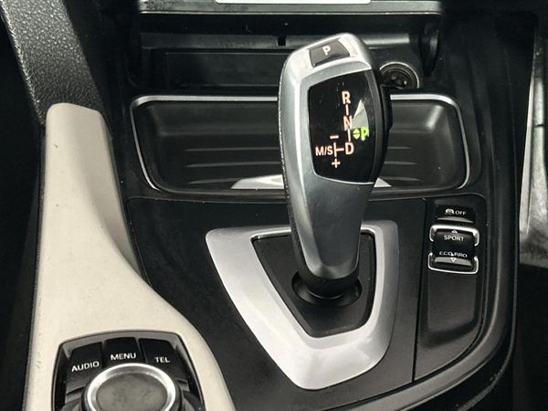 2015-BMW-3-Series-320d-Auto image:10