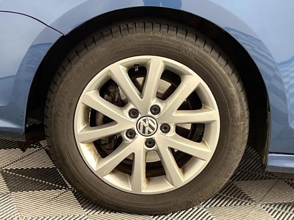 2016-Volkswagen-Jetta-GP-14-TSI-Comfortline-Auto image:4