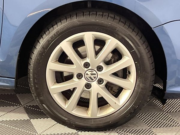 2016-Volkswagen-Jetta-GP-14-TSI-Comfortline-Auto image:5