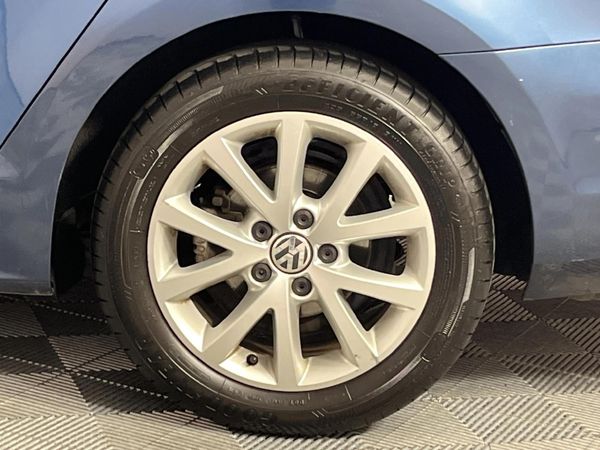 2016-Volkswagen-Jetta-GP-14-TSI-Comfortline-Auto image:6
