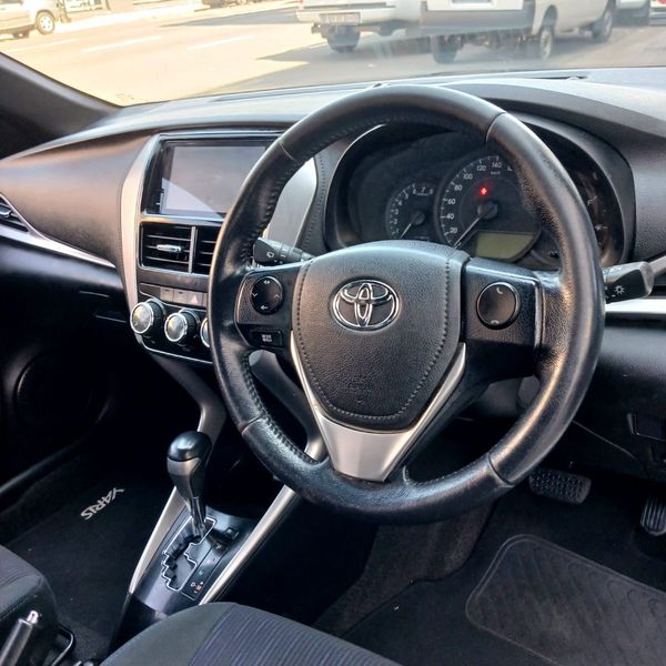 2019-Toyota-Yaris-15-XS-Auto-5-dr image:9