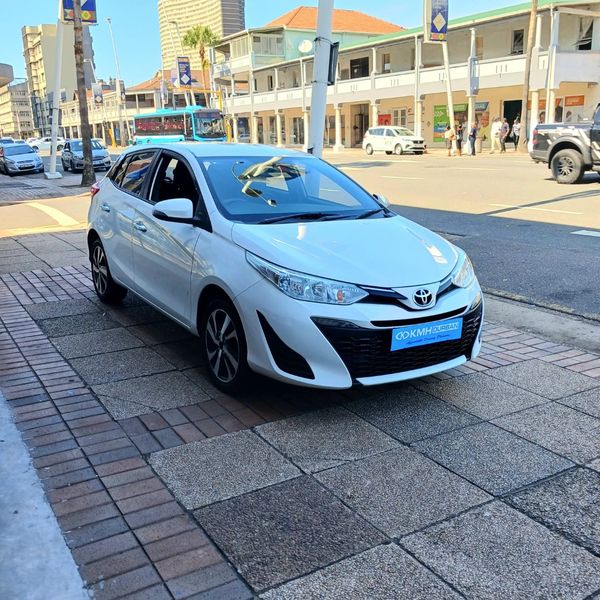 2019-Toyota-Yaris-15-XS-Auto-5-dr image:2