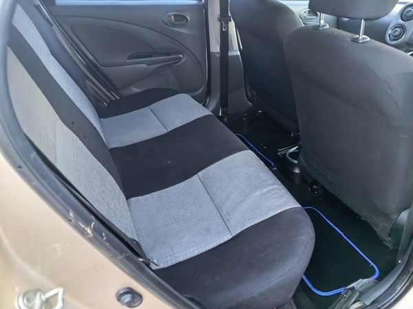 2014-Toyota-Etios-15-xi-5-dr image:15
