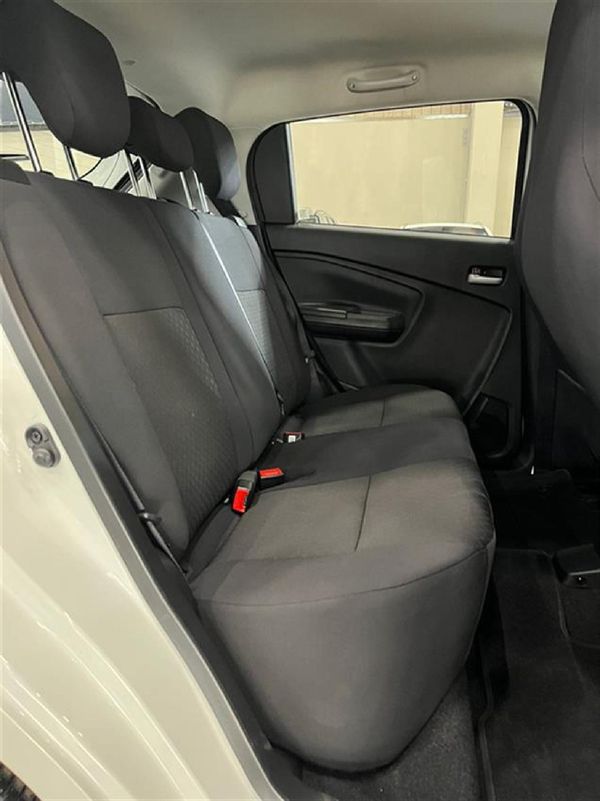 2025-Toyota-Vitz-10-XR image:11