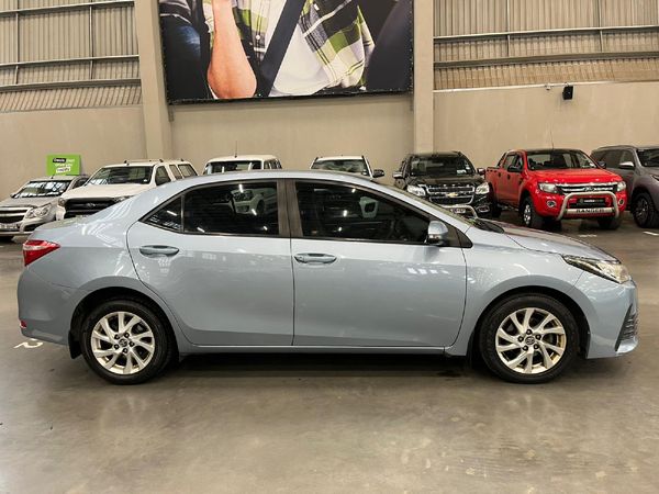 2018-Toyota-Corolla-16-Prestige-Auto image:1
