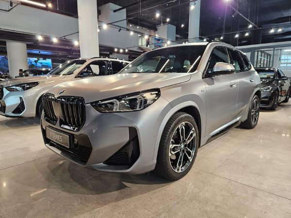 2023-BMW-X1-sDrive18d-M-Sport image:3