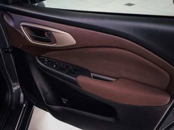 2024-Suzuki-Fronx-15-GL image:4
