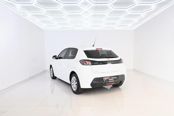 2022-Peugeot-208-12-Active image:1