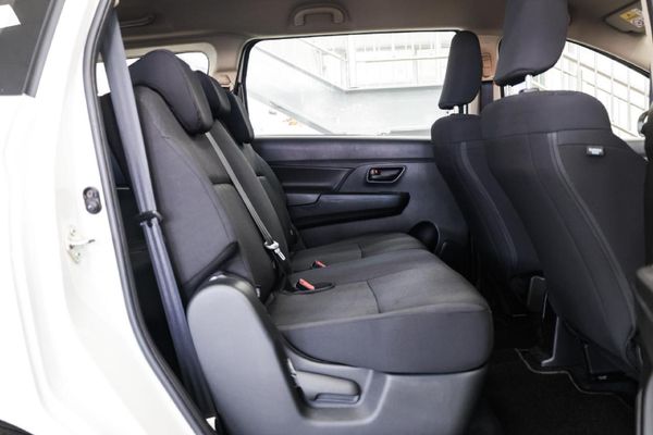 2026-Suzuki-Ertiga-15-GA image:13
