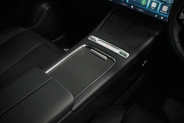2026-Omoda-C7-15T-SHS-DHT-Phev image:15