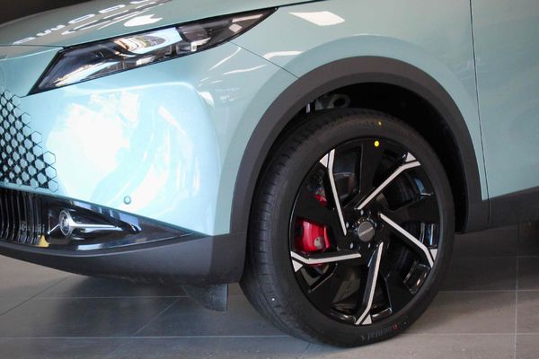 2026-Omoda-C7-15T-SHS-DHT-Phev image:4