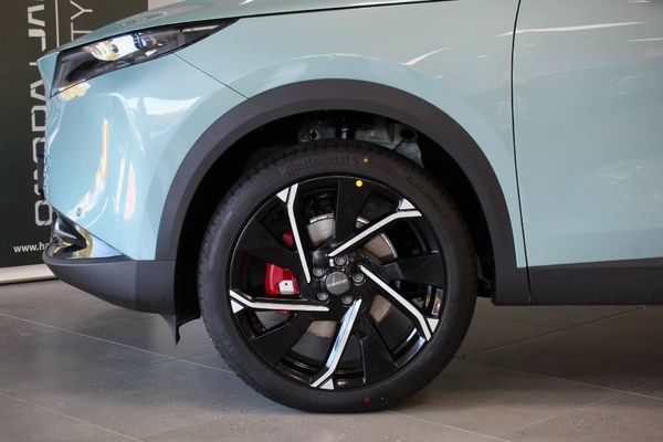 2026-Omoda-C7-15T-SHS-DHT-Phev image:5