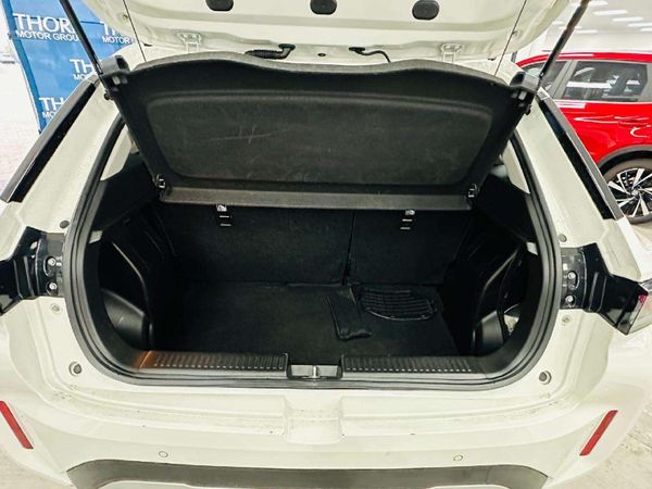 2025-Suzuki-Fronx-15-GL image:5
