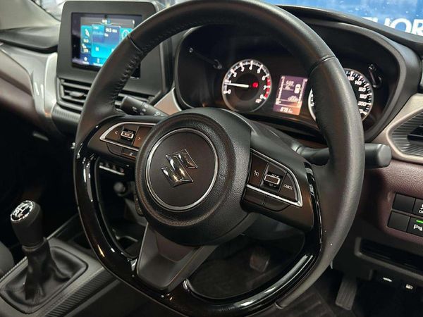 2025-Suzuki-Fronx-15-GL image:8