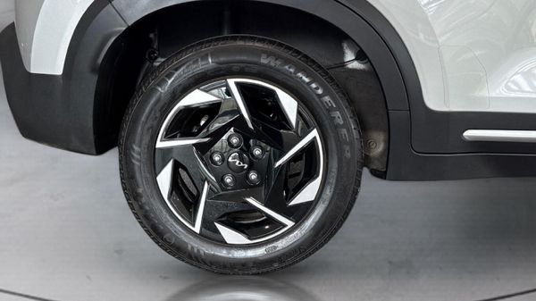 2025-Kia-Sonet-15-EX-Auto image:8